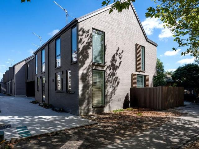 House for rent in Addington, Canterbury