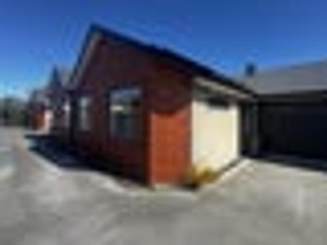 House for rent in Addington, Canterbury