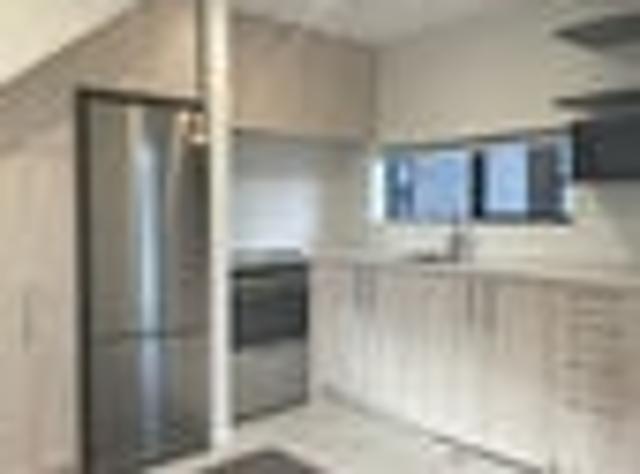 Townhouse for rent in Addington, Spreydon-Cashmere Community