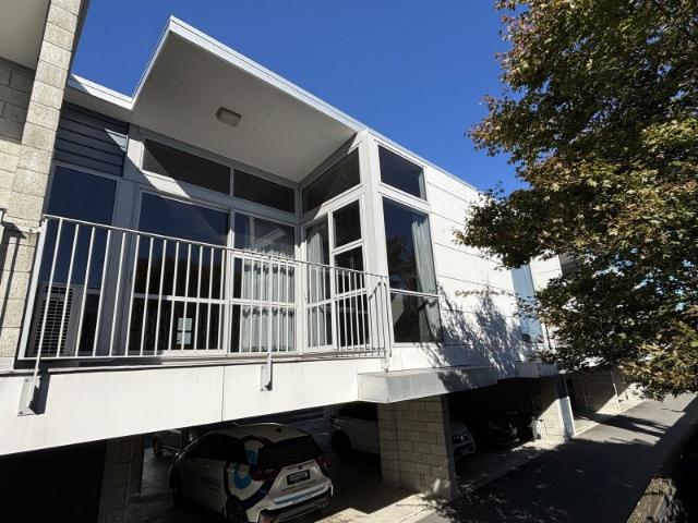 Apartment for rent in Heathcote, Canterbury