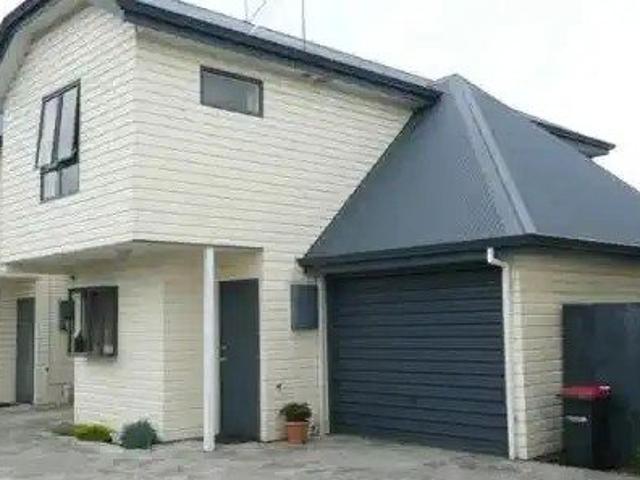 House for rent in Heathcote, Canterbury