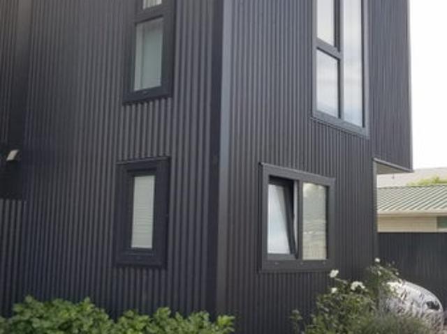House for rent in Addington, Canterbury