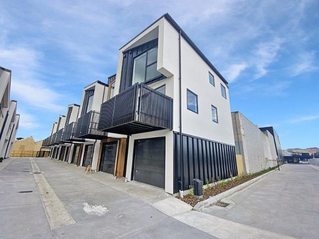 Apartment for rent in Addington, Canterbury