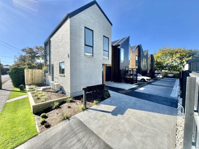 House for rent in Addington, Canterbury