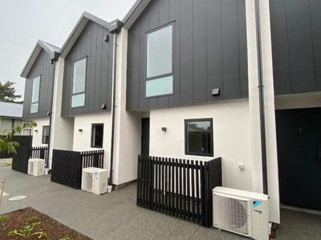 House for rent in Addington, Canterbury