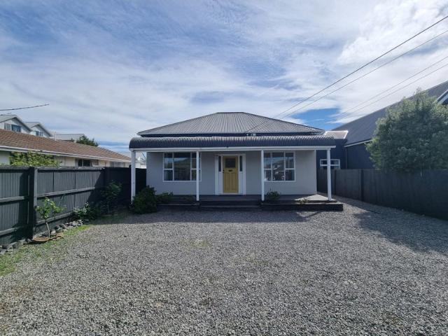 House for rent in Heathcote, Canterbury