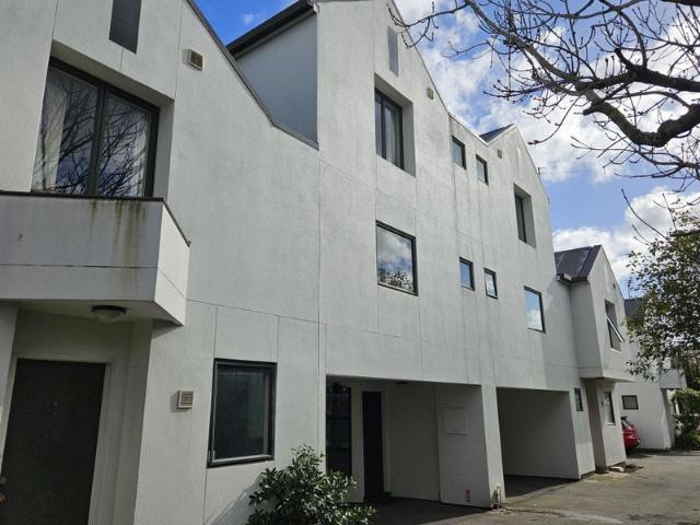 Apartment for rent in Addington, Spreydon-Cashmere Community