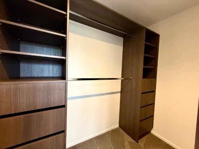Townhouse for rent in Addington, Canterbury