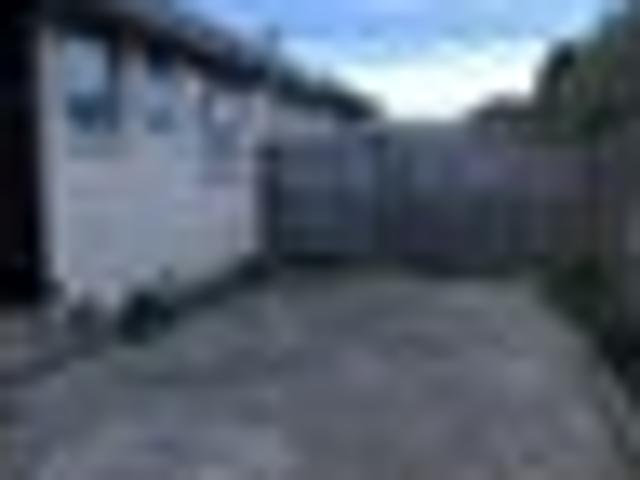 Townhouse for rent in Heathcote, Canterbury