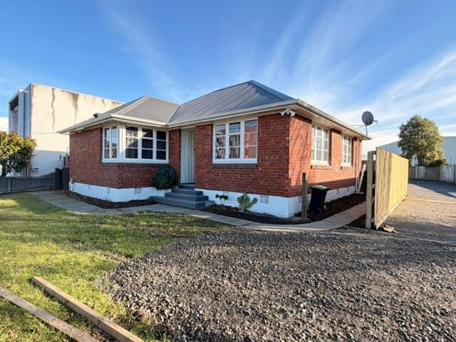 House for rent in Addington, Canterbury