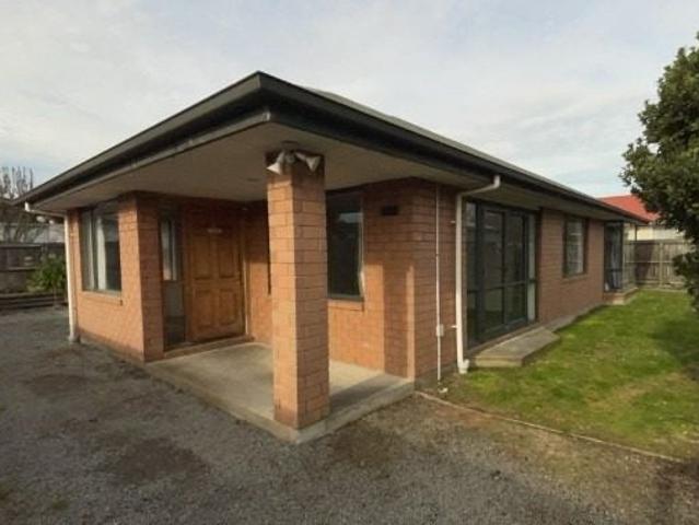House for rent in Heathcote, Canterbury