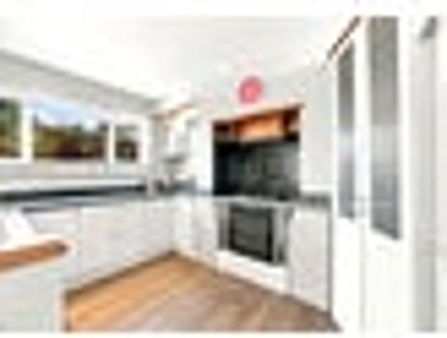 Apartment for rent in Addington, Canterbury