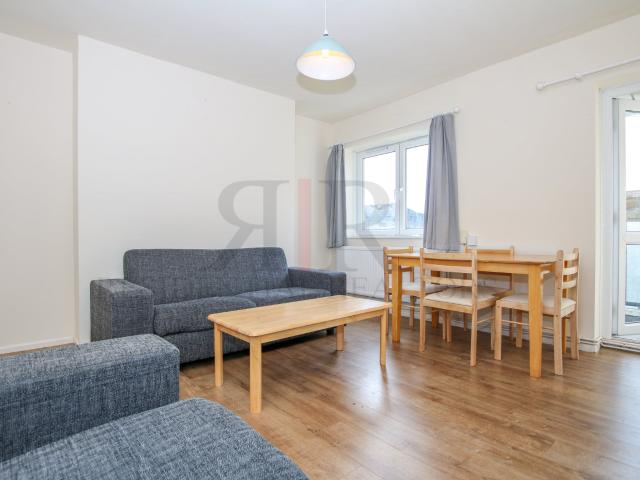 Apartment for rent in Stockwell, Greater London