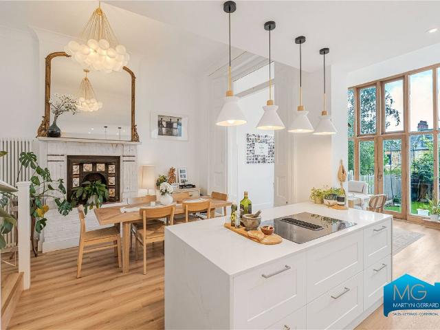 House for rent in Stroud Green, Greater London