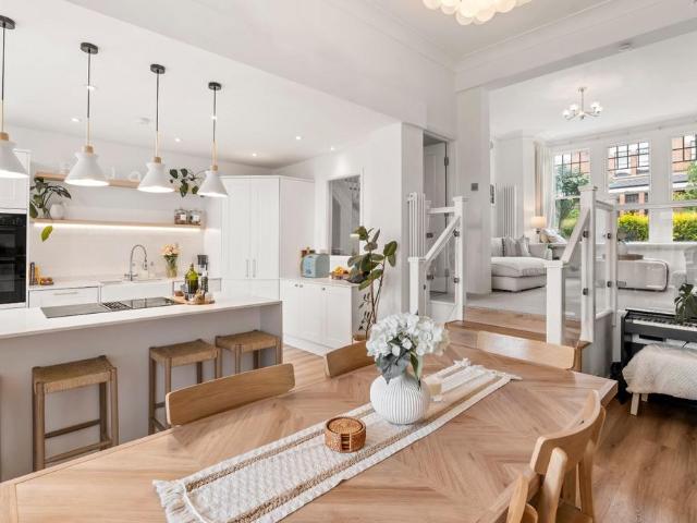 House for rent in Stroud Green, Greater London