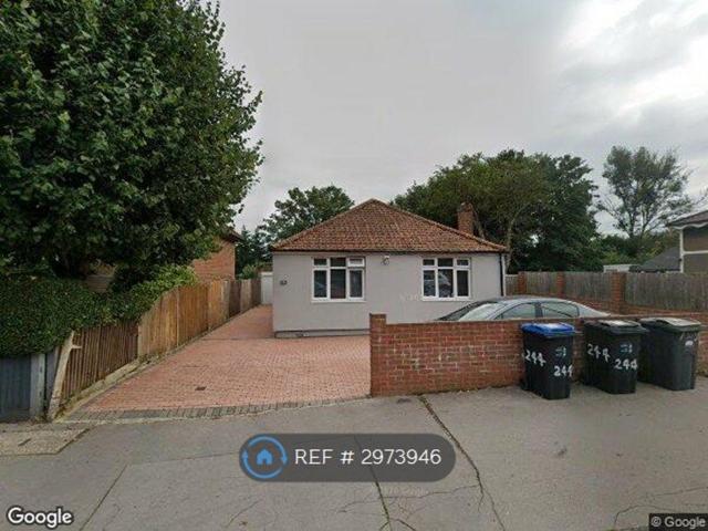 Studio for rent in London Borough of Croydon, Selsdon