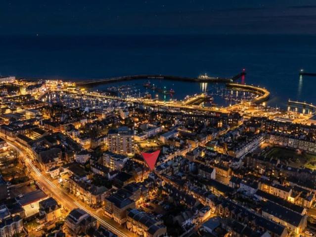 Apartment for rent in West Cliff, Acol