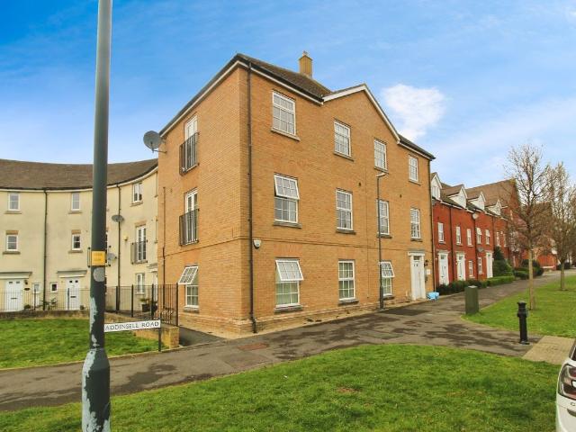 House for rent in Redhouse, Abbey Mead