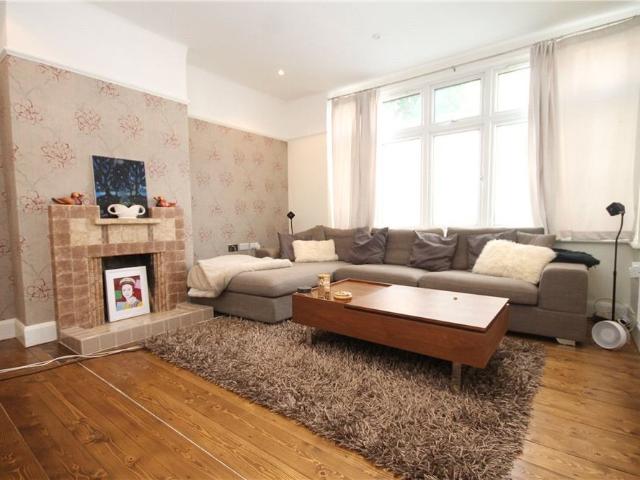House for rent in Croydon, Addiscombe