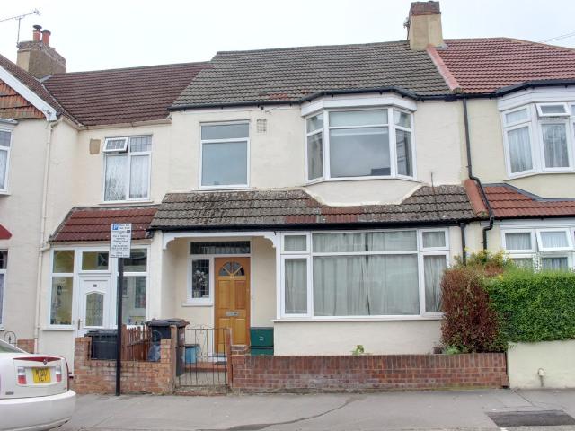 Studio for rent in London Borough of Croydon, Addiscombe