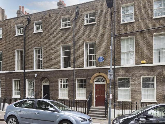 House for rent in West Kensington, Greater London