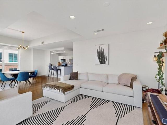 Condo for sale in Addison, Texas