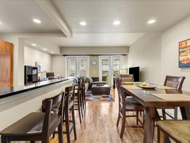 Condo for sale in Addison, Texas