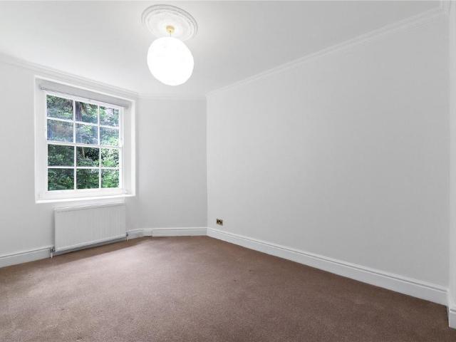 Apartment for rent in St. John's Wood, Greater London