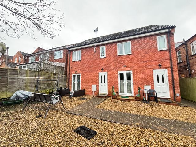 Apartment for rent in Overslade, New Bilton