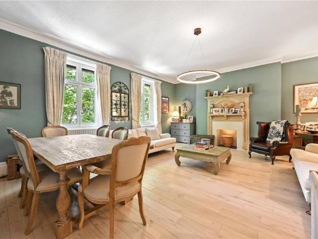 Apartment for rent in Notting Hill, Greater London
