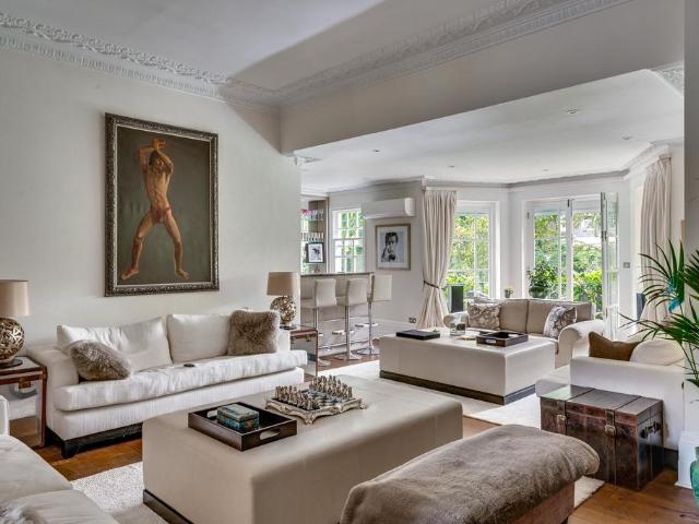 House for rent in Kensington, Greater London