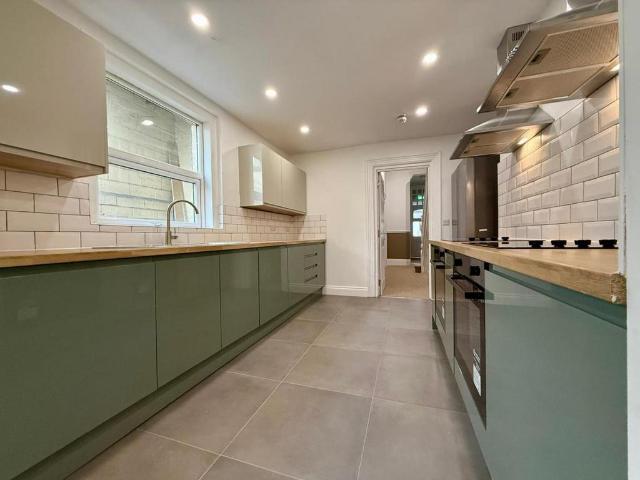 House for rent in Greenbank, Plymouth