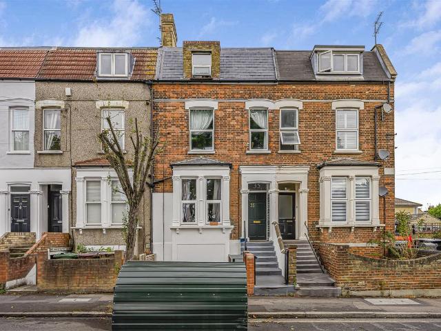 Apartment for rent in Upper Walthamstow, Greater London