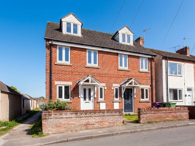 House for rent in Elmton, East Midlands