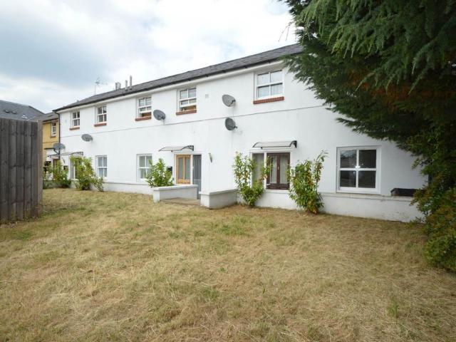 Apartment for rent in Addlestone, Runnymede