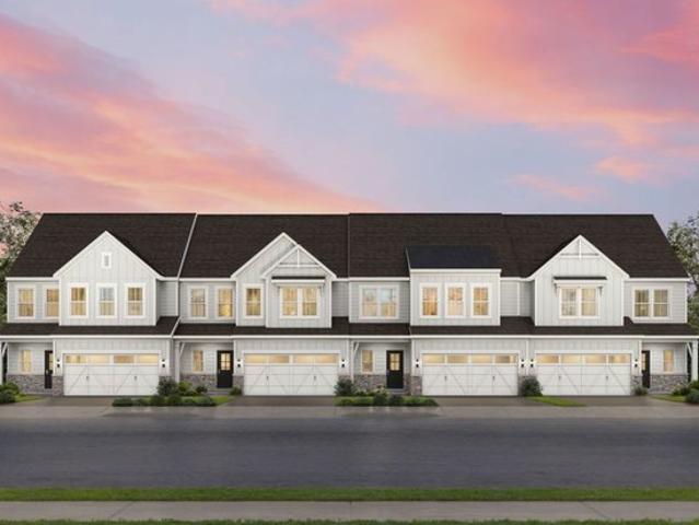 Townhouse for sale in Orange, Cuyahoga County