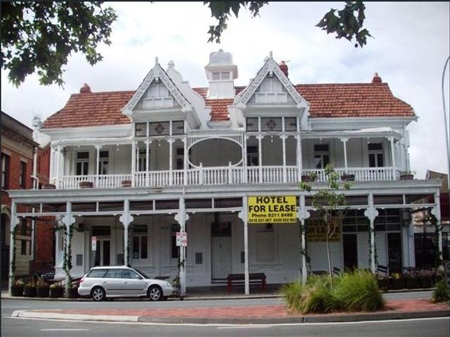 Townhouse for rent in Adelaide
