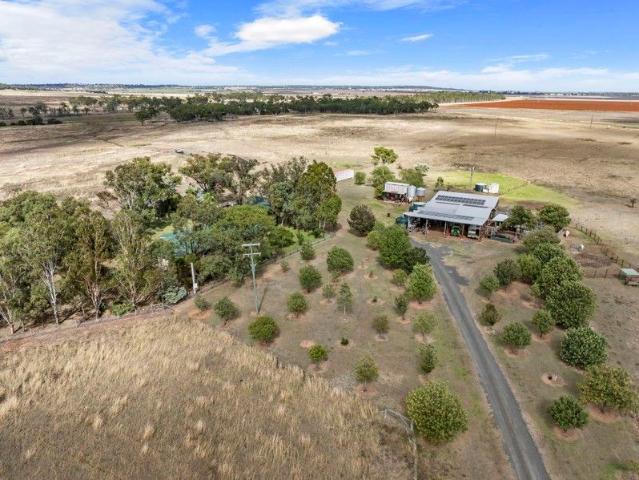Cottage for sale in Oakey, Queensland