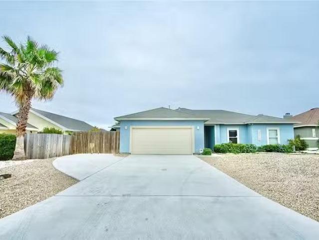 House for sale in Corpus Christi House for sale in Corpus Christi
