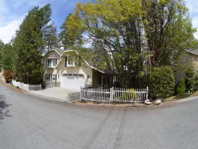 House for rent in Costa Mesa