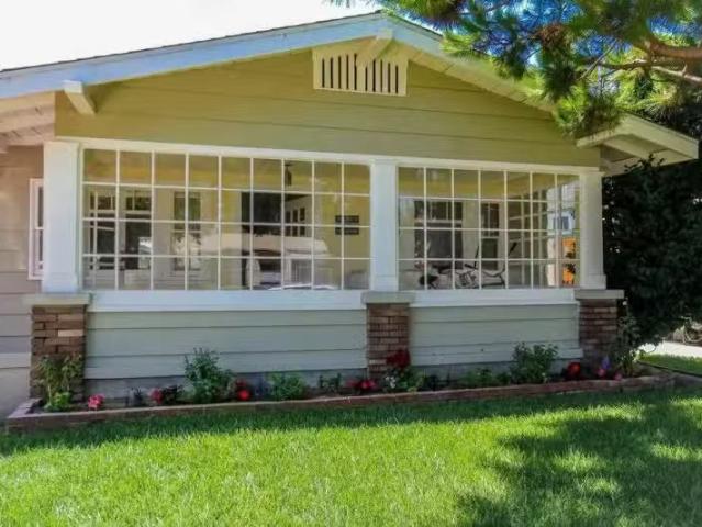 House for rent in Downey