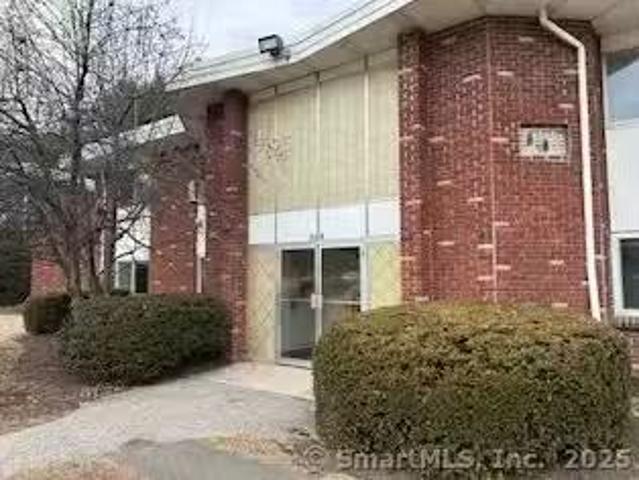 Condo for sale in New Milford