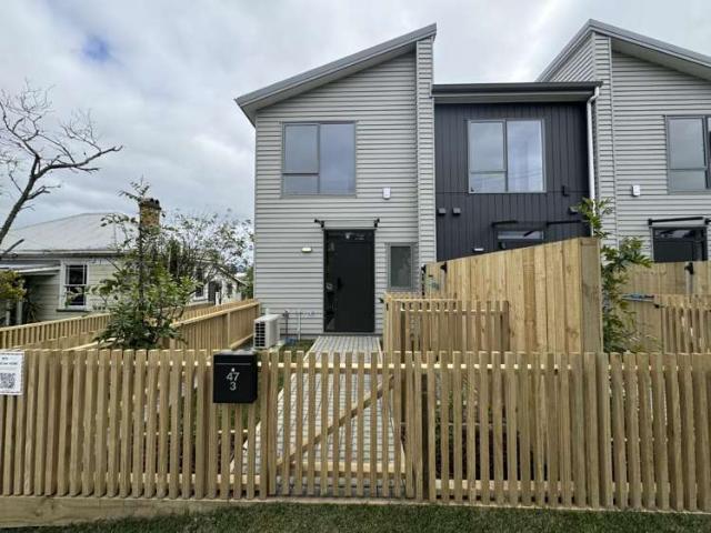 Townhouse for rent in Auckland