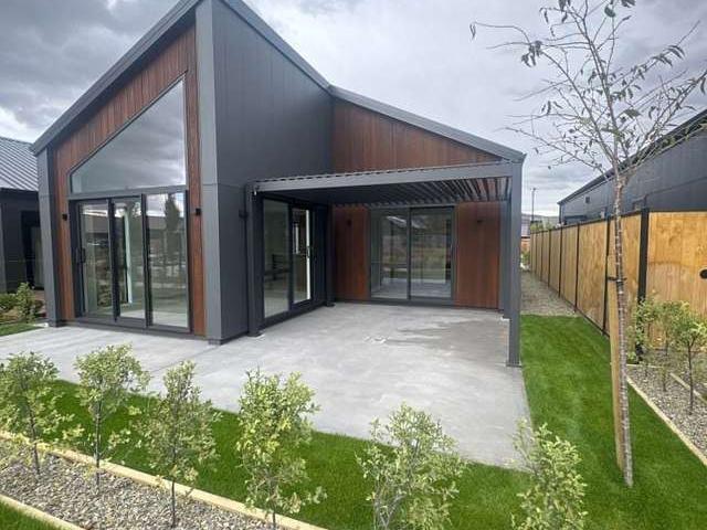 House for rent in Otakou