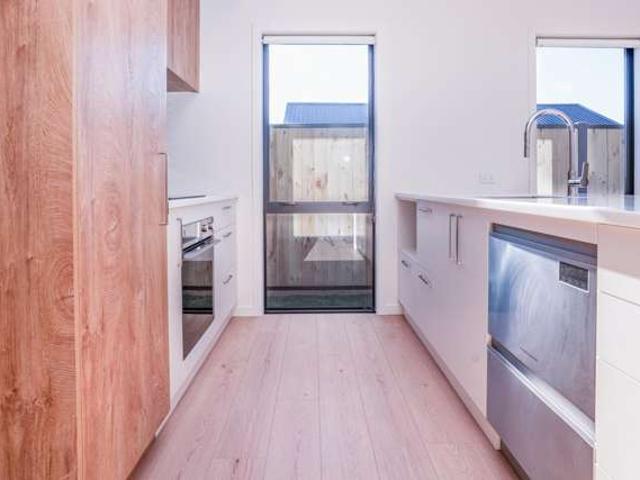 House for rent in Otakou
