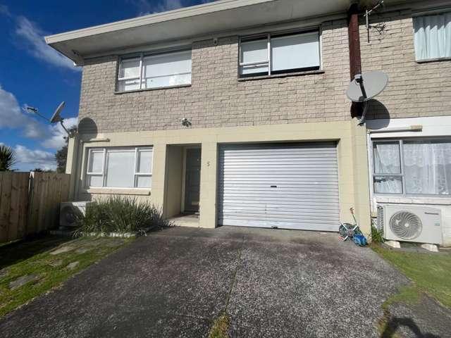 Townhouse for rent in Auckland