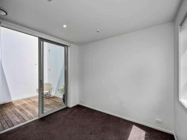 Apartment for rent in Paremoremo