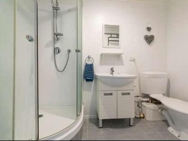 Property for rent in Wairau Valley