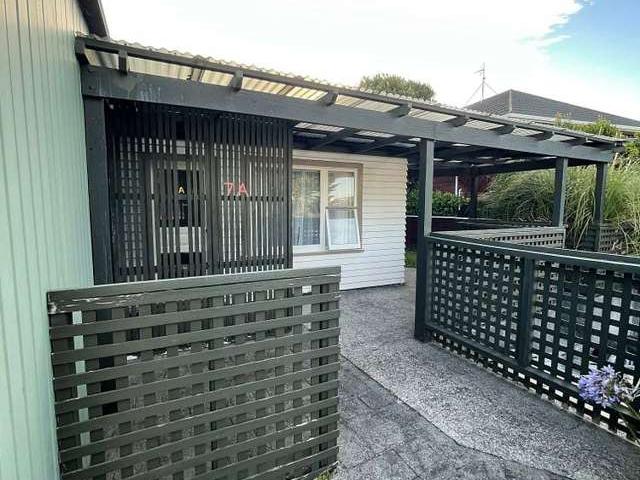 Townhouse for rent in Papakaio, Wellington