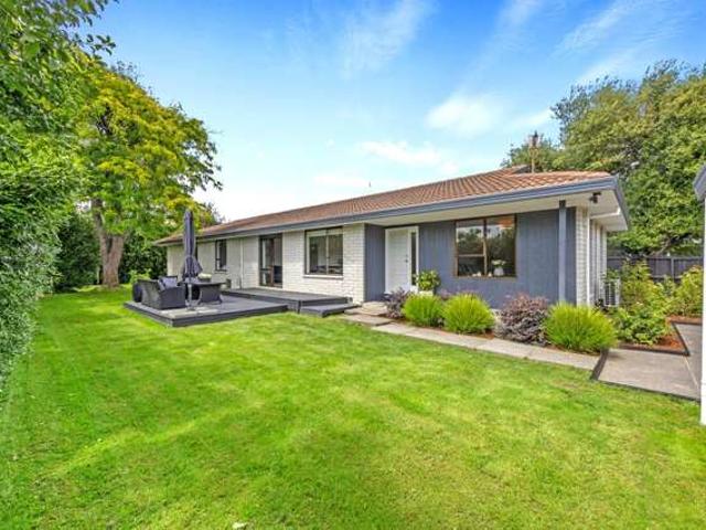 House for sale in Casebrook, Canterbury